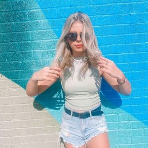 Meet your Posher, Emma